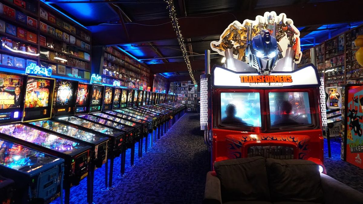 Strong Machine Handles Buy Pinball Machine for Sale Australia | Free Delivery